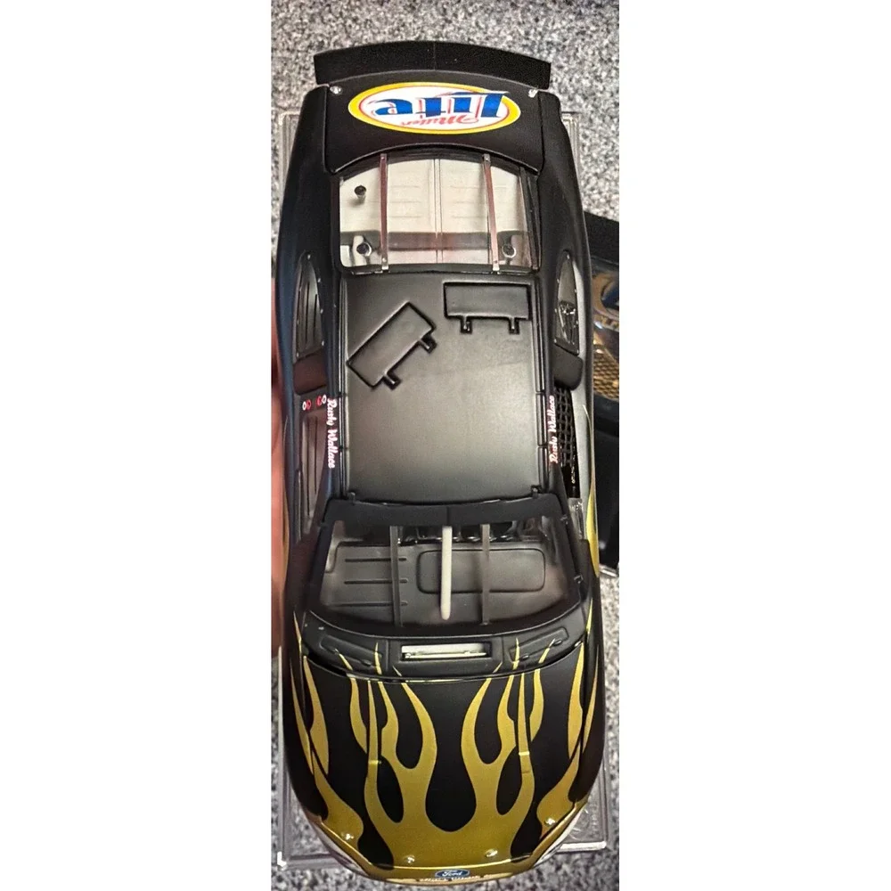 Action Performance Rusty Wallace 2 Miller Lite Elite Ford Taurus 1:24 Diecast